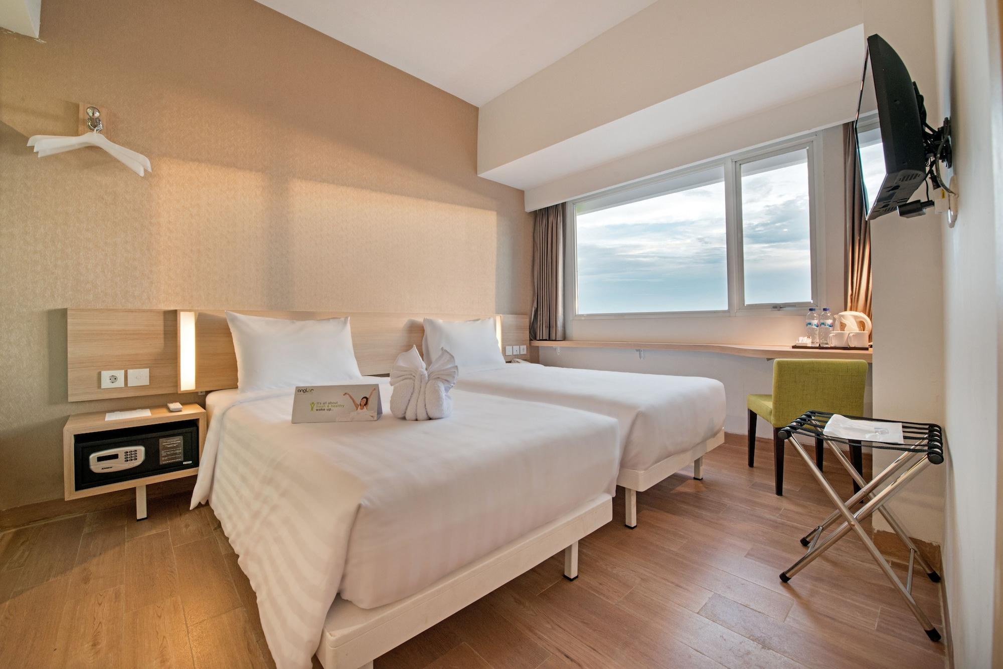 Whiz Prime Hotel Hasanuddin Μακασάρ Εξωτερικό φωτογραφία