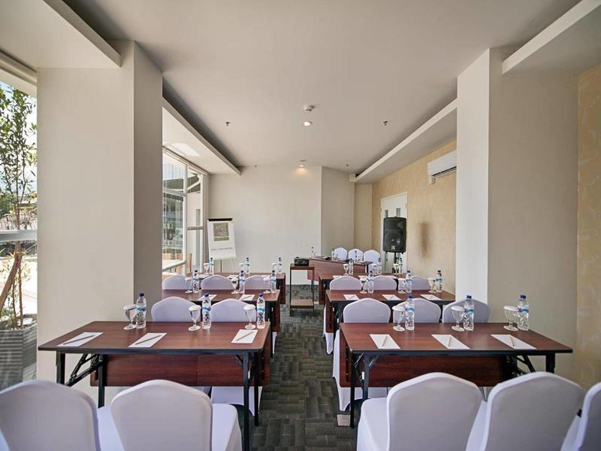 Whiz Prime Hotel Hasanuddin Μακασάρ Εξωτερικό φωτογραφία